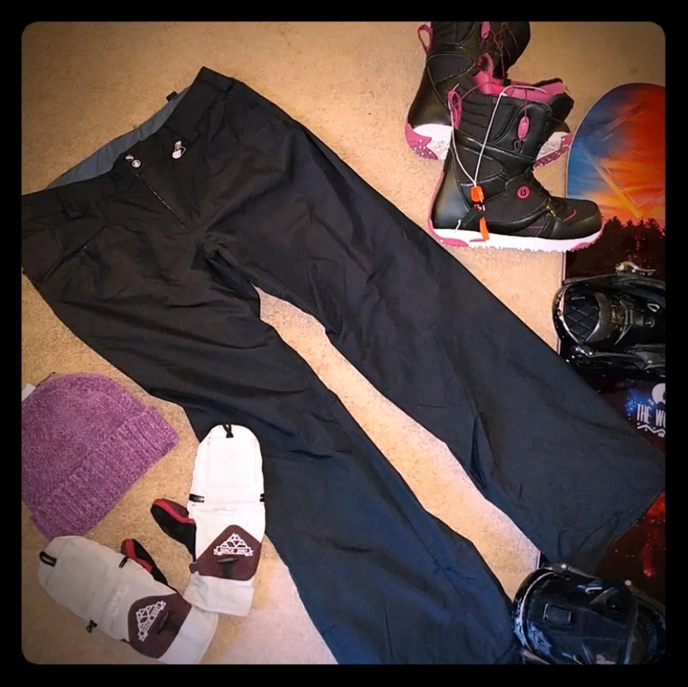 Volcom womens snow ski pants XL
